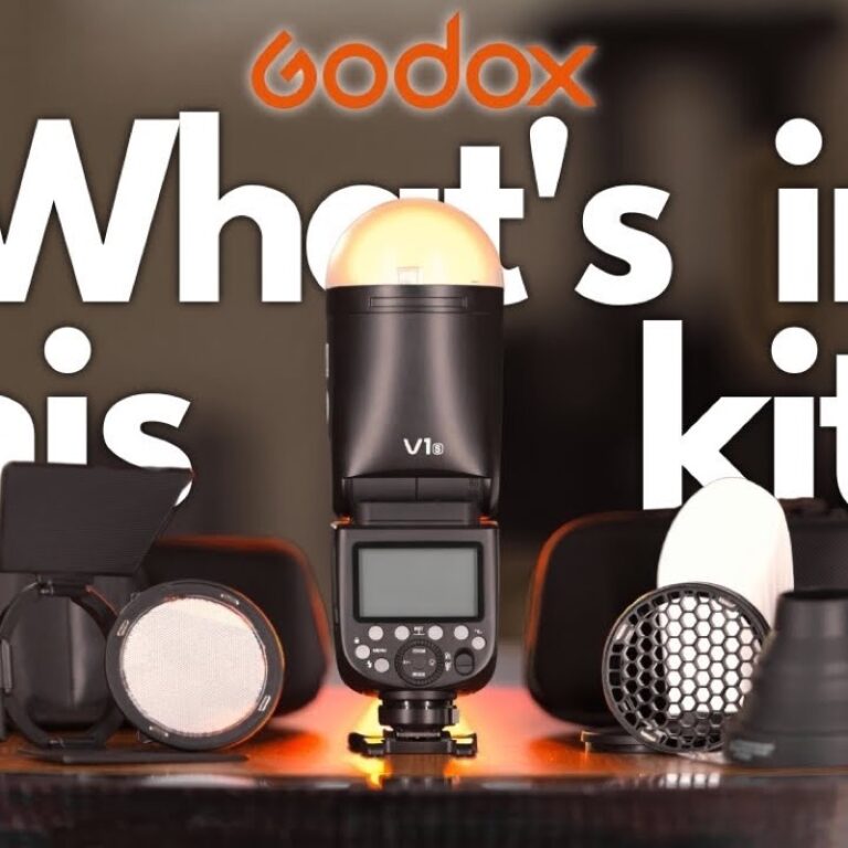 Godox V1 (Sony) - frame from my video